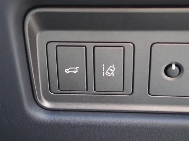 ランドローバー レンジローバーイヴォーク SE 埼玉県 2018(平30)年 4.2万km 黒 オートクルーズコントロール /全方位カメラ/パークセンサー  /MERIDIANスピーカー /純正ナビ /電動リアゲート /Bluetooth /スタットレスタイヤ /スマートキー/USBポート /車線逸脱警告 /ETC /横滑り防止装置