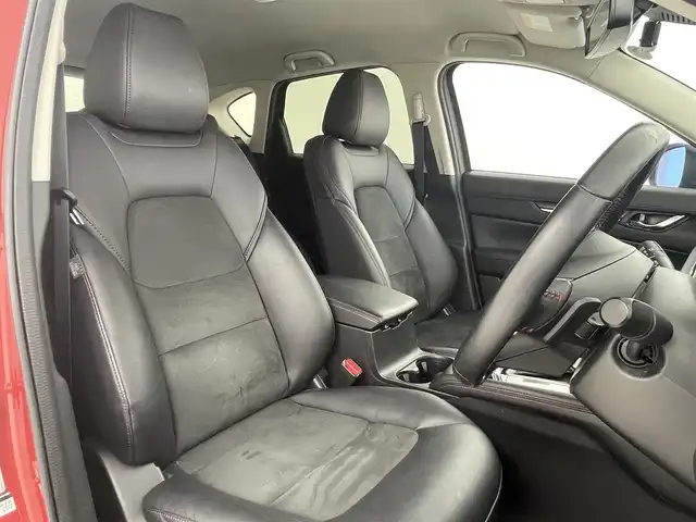 マツダ ＣＸ－５ XD ブラックトーンエディション 大阪府 2021(令3)年 2.9万km ソウルレッドクリスタルM セーフティ/　・アドバンストSCBS/　・誤発進抑制制御/　・レーンキープアシスト/　・リアパーキングセンサー/　・車線逸脱警報システム/　・レーダークルーズコントロール/　・電動パーキングブレーキ/フルセグTV/Bluetooth/360°ビュー・モニター/バックカメラ/パワーバックドア/LEDオートライト/ハイビームコントロールシステム/ハーフレザーシート/シートヒーター/パワーシート/純正19インチアルミホイール/ヘッドアップディスプレイ/スマートキー/ETC