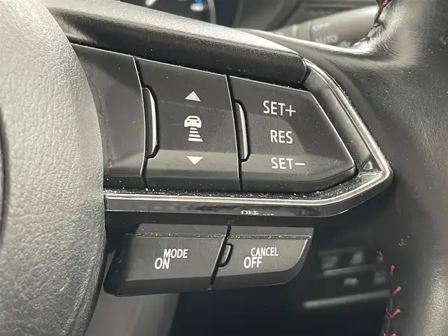 マツダ ＣＸ－５ XD ブラックトーンエディション 大阪府 2021(令3)年 2.9万km ソウルレッドクリスタルM セーフティ/　・アドバンストSCBS/　・誤発進抑制制御/　・レーンキープアシスト/　・リアパーキングセンサー/　・車線逸脱警報システム/　・レーダークルーズコントロール/　・電動パーキングブレーキ/フルセグTV/Bluetooth/360°ビュー・モニター/バックカメラ/パワーバックドア/LEDオートライト/ハイビームコントロールシステム/ハーフレザーシート/シートヒーター/パワーシート/純正19インチアルミホイール/ヘッドアップディスプレイ/スマートキー/ETC