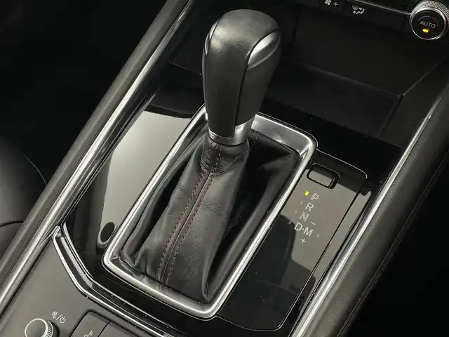 マツダ ＣＸ－５ XD ブラックトーンエディション 大阪府 2021(令3)年 2.9万km ソウルレッドクリスタルM セーフティ/　・アドバンストSCBS/　・誤発進抑制制御/　・レーンキープアシスト/　・リアパーキングセンサー/　・車線逸脱警報システム/　・レーダークルーズコントロール/　・電動パーキングブレーキ/フルセグTV/Bluetooth/360°ビュー・モニター/バックカメラ/パワーバックドア/LEDオートライト/ハイビームコントロールシステム/ハーフレザーシート/シートヒーター/パワーシート/純正19インチアルミホイール/ヘッドアップディスプレイ/スマートキー/ETC
