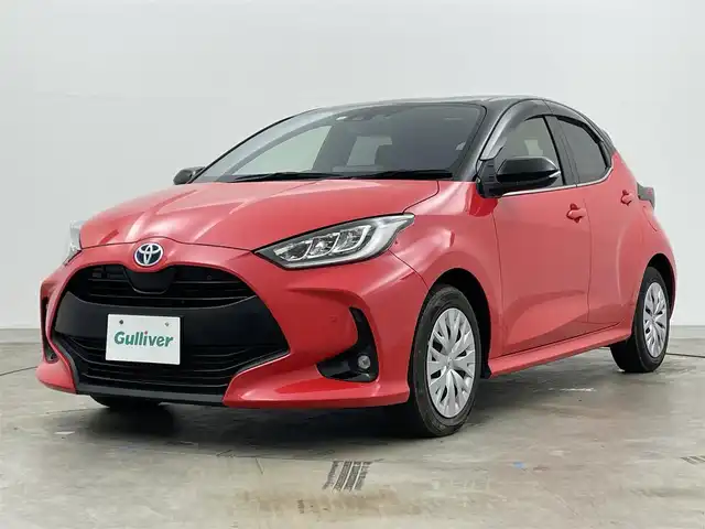 トヨタ ヤリス ハイブリッド Z 岡山県 2020(令2)年 4万km ブラック/コーラルクリスタルシャイン 純正ディスプレイオーディオ　/(BT/Carplay)/レーダークルーズコントロール　/ビルトインＥＴＣ　/シートヒーター　前席/ＬＥＤヘッドライト　/バックカメラ　/純正ドライブレコーダー　前側/コーナーセンサー　前後/オートハイビーム　/アイドリングストップ/禁煙車/スペアキー×1/フォグライト/衝突軽減システム