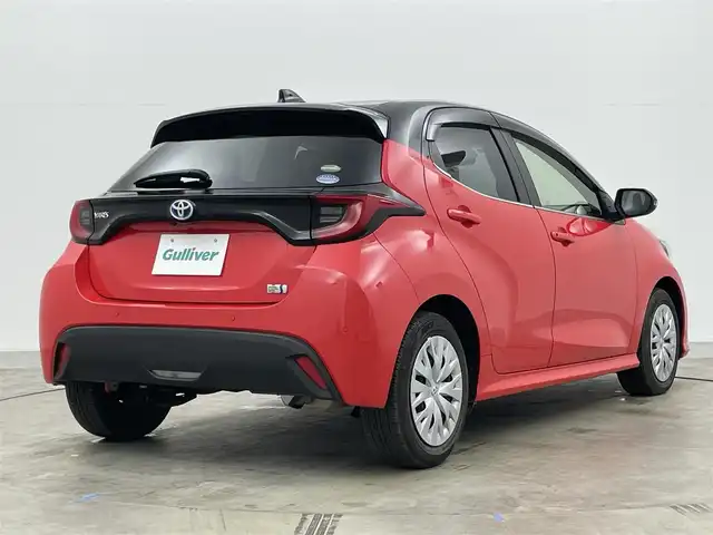 トヨタ ヤリス ハイブリッド Z 岡山県 2020(令2)年 4万km ブラック/コーラルクリスタルシャイン 純正ディスプレイオーディオ　/(BT/Carplay)/レーダークルーズコントロール　/ビルトインＥＴＣ　/シートヒーター　前席/ＬＥＤヘッドライト　/バックカメラ　/純正ドライブレコーダー　前側/コーナーセンサー　前後/オートハイビーム　/アイドリングストップ/禁煙車/スペアキー×1/フォグライト/衝突軽減システム