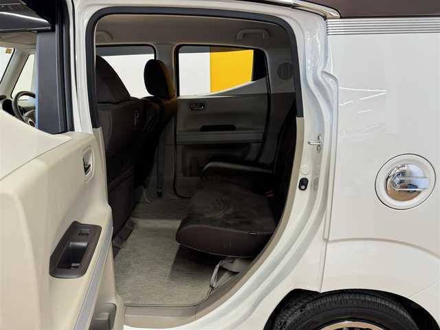 ホンダ Ｎ ＢＯＸ スラッシュ G・L ノヴァカントリースタイル 群馬県 2018(平30)年 6.2万km プラチナホワイトパール シティブレーキアクティブシステム/純正7インチナビ/　フルセグ/BT/CD/DVD/USB/前席シートヒーター/ステアリングヒーター/バックカメラ/HIDヘッドライト/ビルトインETC/前後ドライブレコーダー/純正フロアマット/スマートキー/プッシュスタート/電子パーキング/アイドリングストップ