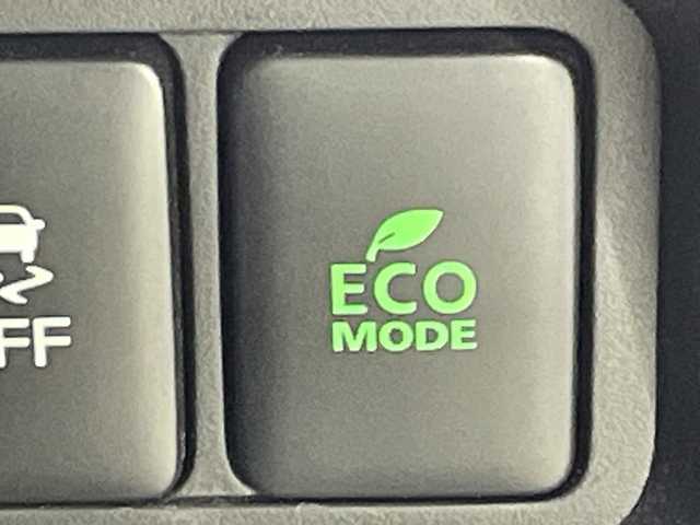 三菱 デリカＤ：５ ジャスパー 神奈川県 2020(令2)年 4.2万km ダイヤモンドブラックマイカ 4WD/ディーゼルターボ/社外SDナビゲーション【CN-PE06WD】/バックカメラ/フルセグ　CD DVD　Bluetooth　SD/両側電動スライドドア/オートストップ＆ゴー/e-アシスト/ブラインドスポットウォーニング/FCM衝突被害軽減ブレーキシステム/誤発進抑制機能/LDW車線逸脱警報システム/オートマチックハイビーム/レーダークルーズコントロール/ハーフレザーシート/革巻きステアリング/パドルシフト/電動パーキングブレーキ/オートブレーキホールド/社外前方ドライブレコーダー/プッシュスタート/スマートキー/純正18インチアルミホイール/LEDヘッドランプ/LEDフロントフォグランプ/オートライト