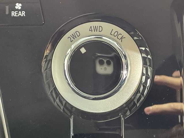 三菱 デリカＤ：５ ジャスパー 神奈川県 2020(令2)年 4.2万km ダイヤモンドブラックマイカ 4WD/ディーゼルターボ/社外SDナビゲーション【CN-PE06WD】/バックカメラ/フルセグ　CD DVD　Bluetooth　SD/両側電動スライドドア/オートストップ＆ゴー/e-アシスト/ブラインドスポットウォーニング/FCM衝突被害軽減ブレーキシステム/誤発進抑制機能/LDW車線逸脱警報システム/オートマチックハイビーム/レーダークルーズコントロール/ハーフレザーシート/革巻きステアリング/パドルシフト/電動パーキングブレーキ/オートブレーキホールド/社外前方ドライブレコーダー/プッシュスタート/スマートキー/純正18インチアルミホイール/LEDヘッドランプ/LEDフロントフォグランプ/オートライト