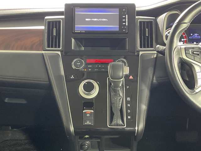 三菱 デリカＤ：５ ジャスパー 神奈川県 2020(令2)年 4.2万km ダイヤモンドブラックマイカ 4WD/ディーゼルターボ/社外SDナビゲーション【CN-PE06WD】/バックカメラ/フルセグ　CD DVD　Bluetooth　SD/両側電動スライドドア/オートストップ＆ゴー/e-アシスト/ブラインドスポットウォーニング/FCM衝突被害軽減ブレーキシステム/誤発進抑制機能/LDW車線逸脱警報システム/オートマチックハイビーム/レーダークルーズコントロール/ハーフレザーシート/革巻きステアリング/パドルシフト/電動パーキングブレーキ/オートブレーキホールド/社外前方ドライブレコーダー/プッシュスタート/スマートキー/純正18インチアルミホイール/LEDヘッドランプ/LEDフロントフォグランプ/オートライト