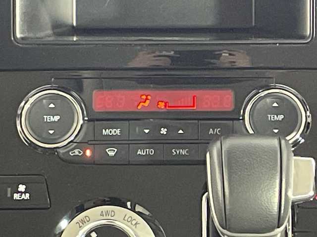 三菱 デリカＤ：５ ジャスパー 神奈川県 2020(令2)年 4.2万km ダイヤモンドブラックマイカ 4WD/ディーゼルターボ/社外SDナビゲーション【CN-PE06WD】/バックカメラ/フルセグ　CD DVD　Bluetooth　SD/両側電動スライドドア/オートストップ＆ゴー/e-アシスト/ブラインドスポットウォーニング/FCM衝突被害軽減ブレーキシステム/誤発進抑制機能/LDW車線逸脱警報システム/オートマチックハイビーム/レーダークルーズコントロール/ハーフレザーシート/革巻きステアリング/パドルシフト/電動パーキングブレーキ/オートブレーキホールド/社外前方ドライブレコーダー/プッシュスタート/スマートキー/純正18インチアルミホイール/LEDヘッドランプ/LEDフロントフォグランプ/オートライト