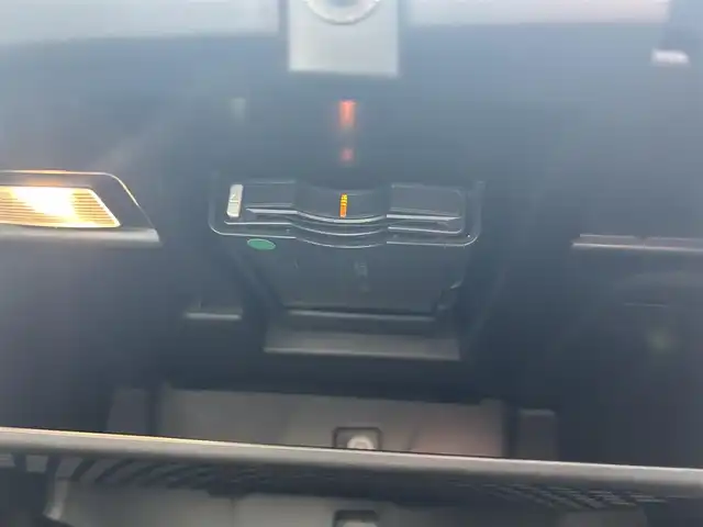 ボルボ ＸＣ６０ D4 AWD インスクリプション 滋賀県 2019(平31)年 2.8万km グレー ハーマンカードンオーディオ/３６０°カメラ/ベージュレザーシート／シートヒーター／ベンチレーション/パワーバックドア/純正ナビ／TV/USB/HUD/LKA/ACC/後席シートヒーター