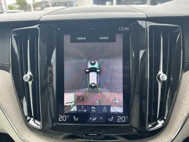 ボルボ ＸＣ６０ D4 AWD インスクリプション 滋賀県 2019(平31)年 2.8万km グレー ハーマンカードンオーディオ/３６０°カメラ/ベージュレザーシート／シートヒーター／ベンチレーション/パワーバックドア/純正ナビ／TV/USB/HUD/LKA/ACC/後席シートヒーター