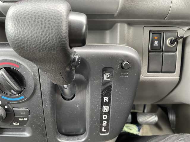 スズキ エブリイ JOINターボ 千葉県 2018(平30)年 3.8万km ブルーイッシュブラックパール3 給電くんポップアップルーフ/２０００Ｗインバーター/エバスエアヒーター/キャンピング仕様/４ＷＤ/社外ＳＤナビ/(FM AM Bluetooth)/フルセグＴＶ/バックカメラ/後席モニター/電子レンジ/ＥＴＣ/電格ミラー　/スペアキー/取説&保証書