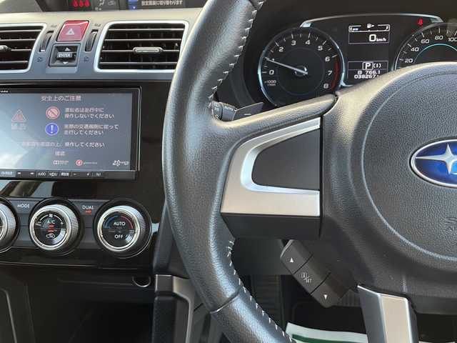 スバル フォレスター 2．0i－L 道北・旭川 2016(平28)年 3.9万km ヴェネチアンレッドパール ・社外ナビ/　CD/DVD/BT/TV/・バックカメラ/・前席パワーシート/・前席シートヒーター/・オートライト/・横滑り防止/・パドルシフト/・革巻きステアリング/・アイドリングストップ/・クルーズコントロール/・純正フロアマット/・ドアバイザー/・保証書