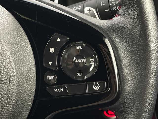 ホンダ Ｎ ＢＯＸ カスタム L ターボ 愛知県 2021(令3)年 3.3万km プラチナホワイトパール ホンダセンシング（衝突軽減）/レーダークルーズコントロール/車線逸脱防止/コーナーセンサー/ターボ/7インチナビ/（フルセグ、Bluetooth、DVD、バックカメラ）/ビルトインETC/合皮シート/シートヒーター/両側パワースライドドア/革巻きステアリング/スマートキー/プッシュスタート