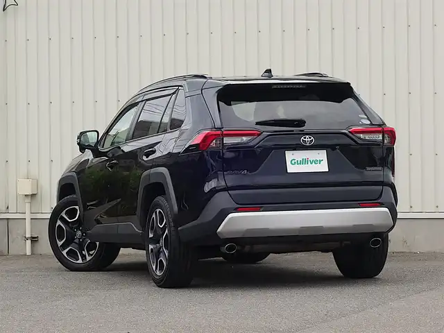 トヨタ ＲＡＶ４ アドベンチャー 山形県 2020(令2)年 9.1万km アティチュードブラックマイカ 4WD/衝突被害軽減システム/純正SDナビ/　　【CD DVD BT フルセグ USB MSV】/バックカメラ/レーダークルーズコントロール/LEDオートヘッドライト/ブラックソフトレザーシート/パワーシート/シートエアコン/シートヒーター/純正19インチアルミホイール/ルームミラー型ドライブレコーダー/ステアリングスイッチ/MTモード付AT/電動格納ウィンカーミラー/フォグランプ/スマートキー×2/ETC