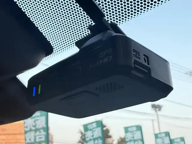 日産 エクストレイル ハイブリッド 20Xi 千葉県 2018(平30)年 7.7万km ブリリアントホワイトパール 純正SDナビ/(フルセグTV/CD/DVD/Bluetooth)/レーダークルーズコントロール/全周囲カメラ/ドライブレコーダー　前/デジタルインナーミラー/前後コーナーセンサー/ETC/純正フロアマット/純正アルミホイール/純正LEDヘッドライト/レーンキープアシスト/オートライト/スマートキー/プッシュエンジンスタート