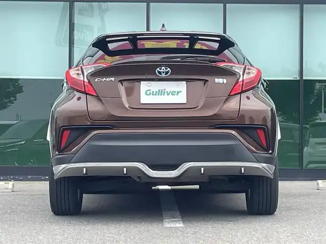 トヨタ Ｃ－ＨＲ S 和歌山県 2016(平28)年 7.4万km ダークブラウンマイカメタリック 純正ナビ/フルセグTV/（AM/FM/CD/DVD/Bluetooth）/バックカメラ/衝突軽減ブレーキ/横滑り防止機能/レーンキープアシスト/レーダークルーズコントロール/電動パーキング/オートホールド/100V電源/LEDヘッドライト/オートライト/オートマチックハイビーム/ビルトインETC/ドライブレコーダー/純正フロアマット/プッシュスタート/スマートキー