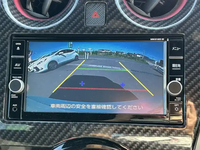 日産 ノート e－パワー ニスモ 宮城県 2019(平31)年 6.1万km ブリリアントホワイトパール LEDヘッドランプ/＝＝＝/インテリジェントエマージェンシーブレーキ/車線逸脱警報/踏み間違い衝突防止アシスト/コーナーセンサー/ハイビームアシスト/純正7インチナビ地図SD未到着・要確認/(フルセグTV/CD/DVD/SD/BT/AUX)/バックカメラ/ドライブレコーダー前後/社外デジタルミラー/ETC/オートエアコン/ドライブセレクト/革巻きステアリング/ステアリングスイッチ/フォグ/オートライト/プッシュスタート＆スマートキー/スペアキー/ウインカー付き電動格納ミラー/社外17インチAW（ENKEI）/RS-Rダウンサス/柿本マフラー/純正フロアマット
