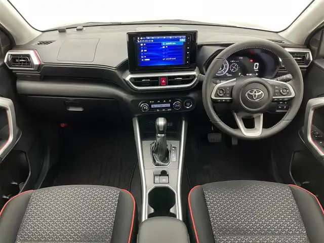 トヨタ ライズ Z 愛知県 2024(令6)年 0.6万km ブラックマイカメタリック 純正９型ナビ　全方位カメラ　シートヒーター　ＥＴＣ２．０　前後ドラレコ　ＨＤＭＩ　ＢＳＭ　スマアシ　衝突軽減　追従クルコン　ＬＥＤオートライト　コーナーセンサー　電動パーキング　純正フロアマット　禁煙