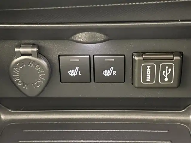 トヨタ ライズ Z 愛知県 2024(令6)年 0.6万km ブラックマイカメタリック 純正９型ナビ　全方位カメラ　シートヒーター　ＥＴＣ２．０　前後ドラレコ　ＨＤＭＩ　ＢＳＭ　スマアシ　衝突軽減　追従クルコン　ＬＥＤオートライト　コーナーセンサー　電動パーキング　純正フロアマット　禁煙