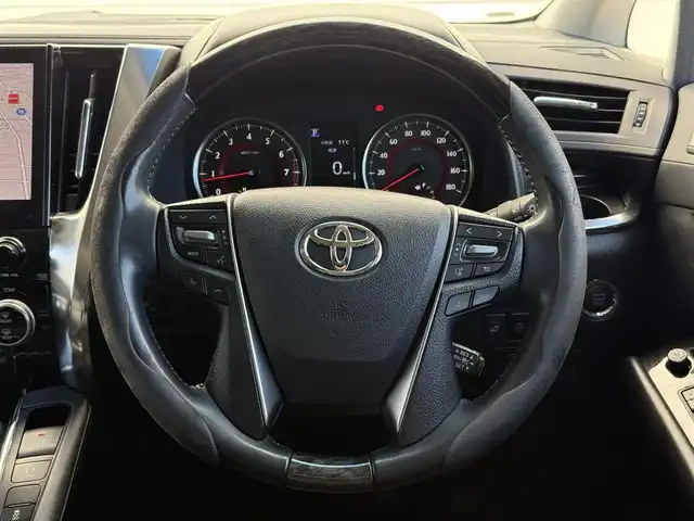 トヨタ アルファード S Cパッケージ 千葉県 2022(令4)年 6.7万km ホワイトパールクリスタルシャイン 純正ナビ/フルセグTV/アラウンドビューモニター/両側パワースライドドア/クルーズコントロール/サンルーフ/オットマン/JBLサウンド/デジタルインナーミラー/モデリスタエアロ/パワーバックドア/前席シートヒーター/前席エアシート/衝突被害軽減ブレーキ/レーンキープアシスト