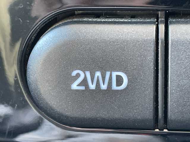 スズキ ジムニー ランドベンチャー 道北・旭川 2017(平29)年 4.3万km ブルーイッシュブラックパール3 /禁煙車//4WD//社外ナビ/CD/DVD/BT/TV/USB/SD//ヨコハマジオランダーM/Tタイヤ//社外足回り//ハーフレザーシート//運転席シートヒーター//ミラーヒーター//ETC//革巻きステアリング//ステアリングスイッチ//フォグランプ//ウィンカーミラー//電動格納ミラー//純正フロアマット//社外ルーフキャリア//社外ルーフボックス//保証書//取扱説明書