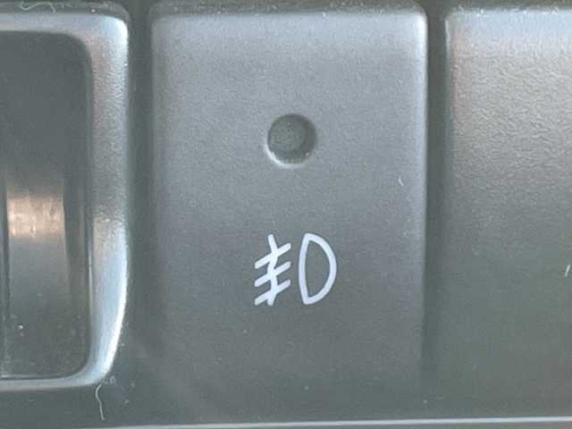 スズキ ジムニー ランドベンチャー 道北・旭川 2017(平29)年 4.3万km ブルーイッシュブラックパール3 /禁煙車//4WD//社外ナビ/CD/DVD/BT/TV/USB/SD//ヨコハマジオランダーM/Tタイヤ//社外足回り//ハーフレザーシート//運転席シートヒーター//ミラーヒーター//ETC//革巻きステアリング//ステアリングスイッチ//フォグランプ//ウィンカーミラー//電動格納ミラー//純正フロアマット//社外ルーフキャリア//社外ルーフボックス//保証書//取扱説明書