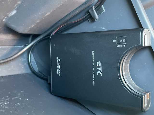 スズキ ジムニー ランドベンチャー 道北・旭川 2017(平29)年 4.3万km ブルーイッシュブラックパール3 /禁煙車//4WD//社外ナビ/CD/DVD/BT/TV/USB/SD//ヨコハマジオランダーM/Tタイヤ//社外足回り//ハーフレザーシート//運転席シートヒーター//ミラーヒーター//ETC//革巻きステアリング//ステアリングスイッチ//フォグランプ//ウィンカーミラー//電動格納ミラー//純正フロアマット//社外ルーフキャリア//社外ルーフボックス//保証書//取扱説明書