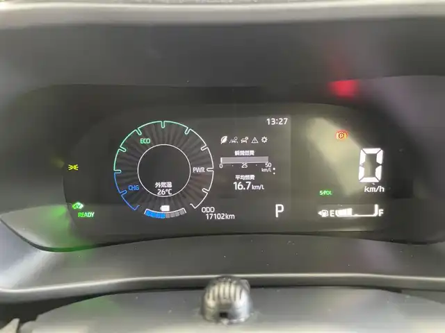 ダイハツ ロッキー プレミアム G HEV 千葉県 2022(令4)年 1.8万km グレーⅡ スマートアシスト/・衝突回避ブレーキ/・ブレーキ制御付き誤発進抑制機能（前後）/・車線逸脱警報機能/・車線逸脱抑制制御機能/・路側逸脱警報機能/・ふらつき警報/・コーナーセンサー/・アダプティブドライビングビーム/アダクティブクルーズコントロール/レーンキープアシスト/純正9インチメモリナビ/・型式：NMZN-Y72D/・CD/DVD/フルセグTV/Bluetooth/アラウンドビューモニター/バックカメラ/LEDオートヘッドライト/LEDシーケンシャルターンランプ/レザーシート/前席シートヒーター/電子パーキングブレーキ/オートブレーキホールド/ビルトインETC 2.0/純正17インチアルミホイール（ハイブリッド専用5穴）/純正フロアマット/ハイブリッド専用フロントグリル/大型フロントドアグリップ/ステアリングスイッチ/ドアバイザー/オートエアコン/プッシュスタート/禁煙車