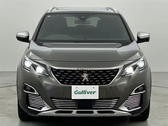 プジョー ５００８ GT ブルーHDi 福岡県 2018(平30)年 6.3万km 緑 純正ナビ（フルセグTV）/サンルーフ/クルーズコントロール/ブラインドスポットモニター/パワーバックドア/パワーシート/シートヒーター/横滑り防止機能/コーナーセンサー/レーンキープアシスト/純正アルミホイール/オートライト/オートハイビーム