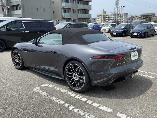 ジャガー Ｆ-ＴＹＰＥ チェッカーフラッグED コンバーチブル 石川県 2020(令2)年 0.8万km ガンＭ メーカーナビ/（BT/AppleCarPlay/HDMI)/アクティブスポーツエグゾーストシステム/MERIDIANサウンド/電動オープン/可変ウィング/コーナーセンサー/パドルシフト/純正２０インチAW/ドラレコ/バックカメラ/ETC