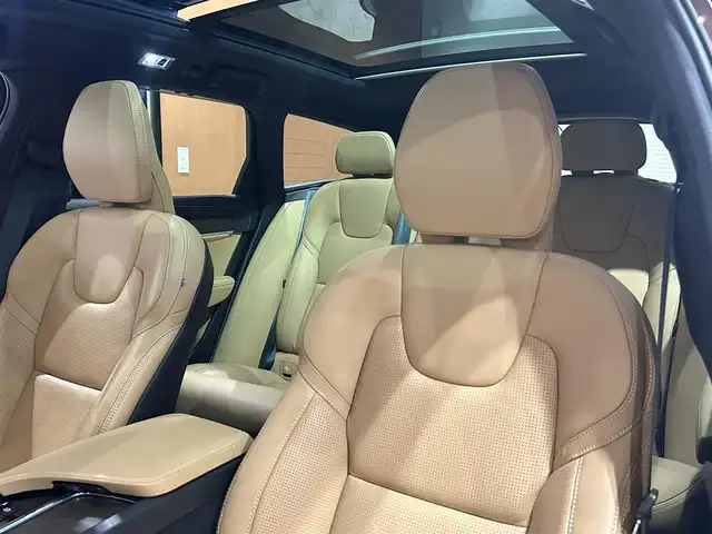 ボルボ Ｖ９０ クロスカントリー B6 AWD プロ 道央・札幌 2021(令3)年 1.3万km メープルブラウンM 電動パノラマガラスサンルーフ/Bowers＆Wilkinsプレミアムサウンド/電子制御リア・エアサスペンション/インテリセーフ/　・City Safety/　・ACC/　・BLIS/　・CTA/　・LKA/　・パイロットアシスト/　・360°カメラ/　・フルアクティブハイビーム/ナッパレザーシート/シートヒーター/シートベンチレーション/4ゾーンエアコン/ワイヤレスチャージング/パワーテールゲート