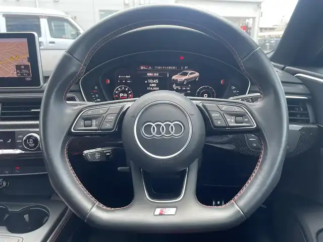 アウディ Ｓ５ スポーツバック 広島県 2020(令2)年 6.1万km マンハッタングレーメタリック 車検満了 令和9年6月/純正ナビ/（Bluetooth、CD、DVD、フルセグTV）/全方位カメラ/前後ドライブレコーダー/ETC/ブラック塗装ブレーキキャリパー/純正19インチAW/赤レザーシート/・シートヒーター/・エアシート/・パワーシート/衝突被害軽減ブレーキ/クルーズコントロール/コーナーセンサー/LEDヘッドライト/オートライト/オートマチックハイビーム/プッシュスタート/パーキングアシスト/取扱説明書/保証書