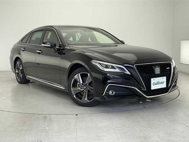 トヨタ クラウン ハイブリッド RS リミテッド 千葉県 2020(令2)年 5.6万km ブラック 純正メモリナビ/(FM/AM/Bluetooth/TV/SD/CD/DVD/Miracast)/プリクラッシュセーフティ/レーンキープアシスト/レーダークルーズコントロール/ブラインドスポットモニター/クリアランスソナー(前後)/バックカメラ/純正ビルトインETC2.0/トランクイージークローズ/シートヒーター(D+N席)/パワーシート(D+N席)/ステアリングヒーター/ハーフレザーシート/LEDヘッドライト/純正18インチアルミホイール/純正フロアマット/オートマチックハイビーム/エアバッグ(W+サイド＋カーテン)/MTモード付AT/オートライト/横滑り防止装置/プッシュスタート