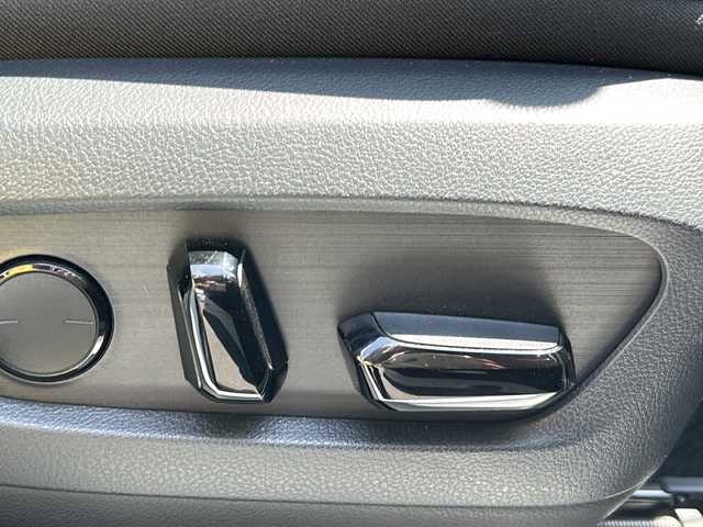 レクサス ＮＸ 350h Fスポーツ 岐阜県 2022(令4)年 1.6万km ホワイトノーヴァガラスフレーク 登録時走行距離：15876km/純正14型メーカーナビ/全方位カメラ/バックカメラ/Blue tooth・フルセグテレビ・USB可/デジタルインナーミラー/レザーシート/パワーシート前席/シートヒーター前席/エアシート前席/前後ドライブレコーダー/おくだけ充電/レーダークルーズコントロール/レーンキープアシスト/コーナーセンサー前後/ブラインドスポットモニター/電動リアゲート/LEDヘッドライト/オートライト/オートマチックハイビーム/純正20アルミホイール/スマートキー/スペアキー1本/ETC2.0