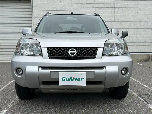 日産 エクストレイル Xt 新潟県 2004(平16)年 3.8万km チタニウムシルバー 社外ナビ/DN席シートヒーター/電格ミラー/スタットレスタイヤ付き/革巻きステアリング/パワーウィンドウ/純正フロアマット