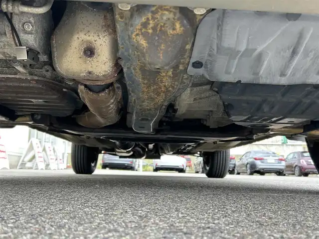 日産 エクストレイル Xt 新潟県 2004(平16)年 3.8万km チタニウムシルバー 社外ナビ/DN席シートヒーター/電格ミラー/スタットレスタイヤ付き/革巻きステアリング/パワーウィンドウ/純正フロアマット