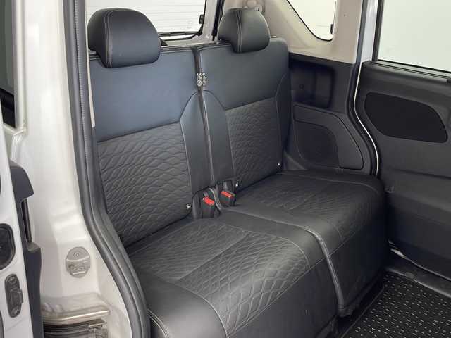 日産 ルークス HWS Gターボ アーバンクロム プロパイロットED 兵庫県 2021(令3)年 3.9万km ホワイトパール ・快適パックA/・プラズマクラスター技術搭載リアシーリングファン/・パーソナルテーブル/・カップホルダー/・USBソケット/・ロールサンシェード/・撥水加工シート/・純正9インチナビ/CD/DVD/BT/SD/USB/TV/・アラウンドビューモニター/・ビルトインETC/・プロパイロット/・車線逸脱防止支援システム/・車線逸脱警報/・前方衝突予測警報/・ふらつき警報/・標識検知機能/・先行車発進お知らせ機能/・エマージェンシーブレーキ/・踏み間違い衝突防止アシスト/・レーダークルーズコントロール/・アイドリングストップ/・両側パワースライドドア/・LEDヘッドライト/・アダプティブLEDヘッドライトシステム/・インテリジェントキー/・プッシュスタート/・純正15インチアルミホイール