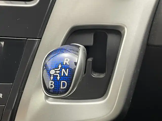 トヨタ プリウス α S 埼玉県 2014(平26)年 5万km シルバーM 純正ナビ/ DTV CD DVD Bluetooth/バックカメラ/ビルトインETC/スマートキー/LEDオートライト/純正フロアマット/社外アルミホイール