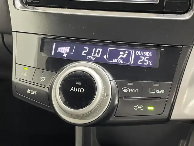 トヨタ プリウス α S 埼玉県 2014(平26)年 5万km シルバーM 純正ナビ/ DTV CD DVD Bluetooth/バックカメラ/ビルトインETC/スマートキー/LEDオートライト/純正フロアマット/社外アルミホイール