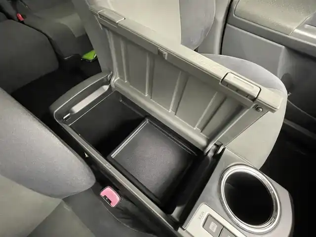トヨタ プリウス α S 埼玉県 2014(平26)年 5万km シルバーM 純正ナビ/ DTV CD DVD Bluetooth/バックカメラ/ビルトインETC/スマートキー/LEDオートライト/純正フロアマット/社外アルミホイール