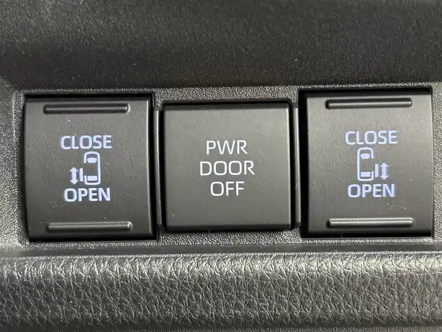 トヨタ シエンタ ハイブリッド Z 福岡県 2023(令5)年 1.9万km 青Ⅱ 純正１０．５型ＤＡナビ／フルセグＴＶ　/全方位カメラ　/前後ドラレコ　/レーダークルコン　/コーナーセンサー　/衝突軽減ブレーキ　/レーンキープ　/アクセル踏み間違い防止　/ＢＳＭ　/両側電動スライドドア　/純正１５インチＡＷ