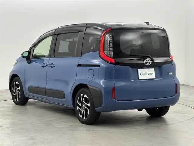 トヨタ シエンタ ハイブリッド Z 福岡県 2023(令5)年 1.9万km 青Ⅱ 純正１０．５型ＤＡナビ／フルセグＴＶ　/全方位カメラ　/前後ドラレコ　/レーダークルコン　/コーナーセンサー　/衝突軽減ブレーキ　/レーンキープ　/アクセル踏み間違い防止　/ＢＳＭ　/両側電動スライドドア　/純正１５インチＡＷ