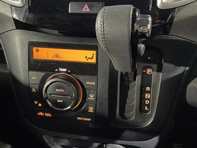 スズキ ソリオ バンディット 千葉県 2015(平27)年 8.7万km パールホワイト 純正ナビ【フルセグ、BT、DVD、CD、USB】/純正15インチアルミホイール/オートライト/フォグ/ETC/クルーズコントロール/純正フロアマット/保証書/取説/スペアキー