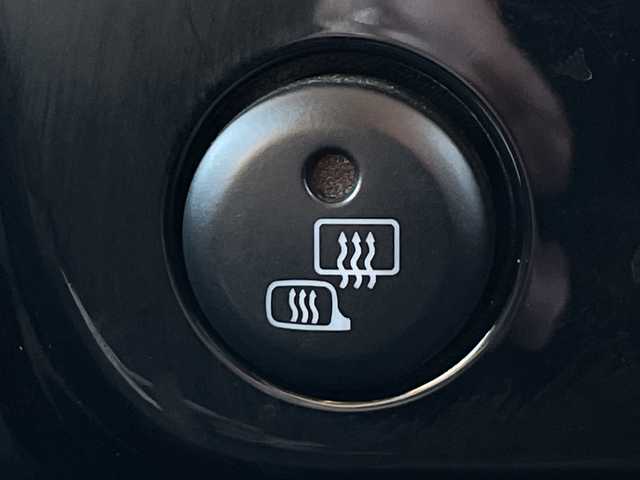 スズキ ジムニー ランドベンチャー 道北・旭川 2014(平26)年 5.4万km クールカーキPM /4WD//禁煙車//社外メモリナビ//CD/DVD/BT/SD/USB/MSV/フルセグ//リフトアップ//社外足廻り//社外LEDテール//社外ラテラルロッド//室内ロッドホルダー//社外ショートバンパー//ハーフレザーシート//運転席シートヒーター//ミラーヒーター//ステアリングスイッチ//革巻きステアリング//ウィンカーカーミラー//純正フロアマット//ドアバイザー//社外LEDヘッドライト