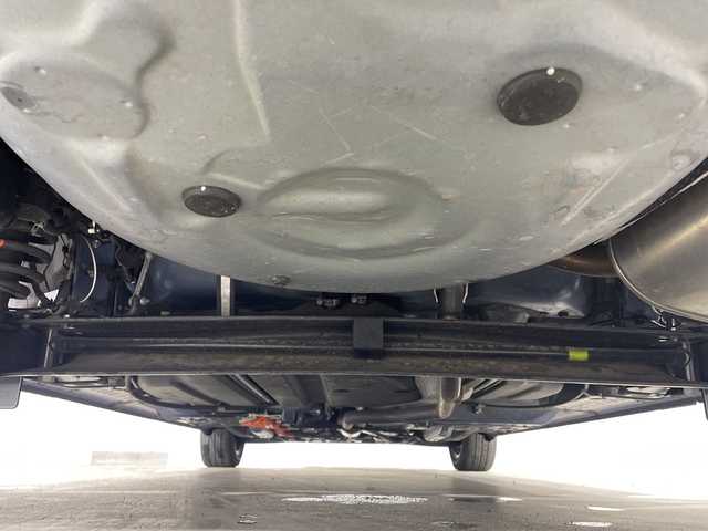 トヨタ シエンタ ハイブリッド G クエロ 福岡県 2021(令3)年 2.6万km ダークブルーマイカM 社外SDナビゲーション/フルセグテレビ/バックカメラ/両側パワースライドドア/コーナーセンサー/ETC/社外15インチアルミホイール/LEDヘッドライト/革巻きステアリング/ナノイー/マフラーカッター/オートドアミラー/コーナーセンサー