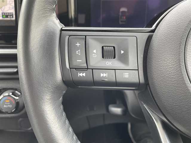 日産 ノート S FOUR 福島県 2021(令3)年 5.5万km ピュアホワイトパール 4WD/純正ナビ（CD/DVD/AM/FM/SD/BT/フルセグTV）/デジタルインナーミラー/本革巻ステリング/ステアリングヒーター/シートヒーターD/N/横滑り防止/衝突軽減システム/コーナーセンサー前後/オートライト/アイドリングストップ/電動格納ウィンカーミラー/純正フロアマット/純正バイザー/プッシュスタート/LEDヘッドライト/LEDフォグランプ/純正エンジンスターター×1/ETC