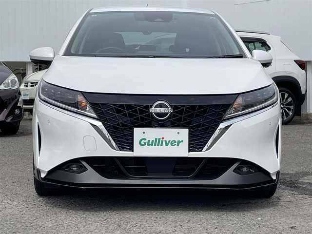 日産 ノート S FOUR 福島県 2021(令3)年 5.5万km ピュアホワイトパール 4WD/純正ナビ（CD/DVD/AM/FM/SD/BT/フルセグTV）/デジタルインナーミラー/本革巻ステリング/ステアリングヒーター/シートヒーターD/N/横滑り防止/衝突軽減システム/コーナーセンサー前後/オートライト/アイドリングストップ/電動格納ウィンカーミラー/純正フロアマット/純正バイザー/プッシュスタート/LEDヘッドライト/LEDフォグランプ/純正エンジンスターター×1/ETC