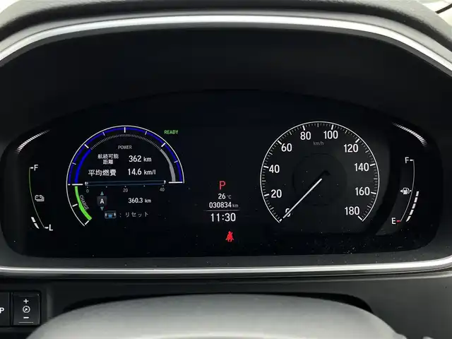 ホンダ オデッセイ ハイブリッド e:HEVアブソルート EX 奈良県 2022(令4)年 3.1万km プラチナホワイトパール 純正10インチメーカーナビ(VXU-227DYi)/(AM/FM/CD/DVD/BT/SD?USB/iPod/フルセグTV）/全方位モニター/ビルトインETC2.0/ハーフレザーシート/パワーシート/シートヒーター/シートベンチレーション/パワーバックドア/両側パワースライドドア/ドライブレコーダー/レーダークルーズコントロール/衝突軽減ブレーキ/レーントレーシングアシスト/横滑り防止装置/オートライト/革巻きステアリング/ステアリングスイッチ/純正フロアマット/電格ウインカーミラー/スペアキー/電動サイドブレーキ