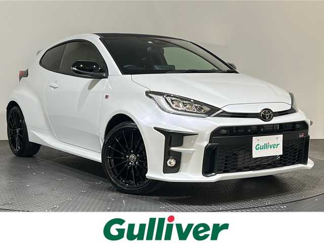 トヨタ ＧＲヤリス RS 愛媛県 2022(令4)年 2.1万km プラチナホワイトパールマイカ ・８型ナビ（フルセグＴＶ・ＢＴ・ＦＭ・ＡＭ）/・バックカメラ　/・ＥＴＣ２．０　/・衝突軽減ブレーキ　/・レーンキープアシスト　/・レーダークルーズコントロール　/・ＤＮ席シートヒーター　/・ステアリングヒーター/・オートマチックハイビーム
