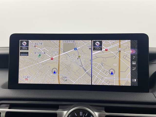 レクサス ＩＳ 300h 大分県 2021(令3)年 8.1万km ソニッククォーツ 純正ナビ/(BT/AM/FM/CD/DVD/フルセグ/AppleCarPlay/AndroidAuto）/衝突軽減システム/車線逸脱防止/先行車発進お知らせ/後退時速度抑制/クルーズコントロール/サンルーフ/前席シートヒーター/前席パワーシート/前後ドライブレコーダー/ETC2.0/電動格納ミラー/ステアリングスイッチ/純正１８インチAW/プッシュスタート/スマートキー/スペアキー