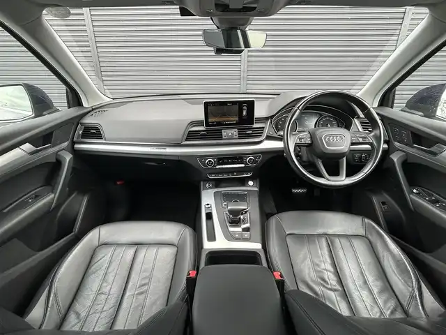 アウディ Ｑ５ 2．0TFSIクワトロ 1st ED 茨城県 2017(平29)年 4.8万km 青Ｍ 250台限定車 /S line仕様 /黒革 /シートヒーター /専用20inAW /アウディプレセンス /ACC /360度カメラ /パーキングエイド /M付パワ-シ-ト /パワーテールゲート /LEDヘッドライト /オートハイビーム /ETC2.0 /ドラレコ /パドルシフト /禁煙車